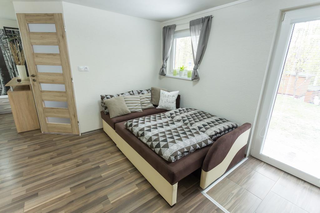 Lesni Penzion Vranov Vranov nad Dyjí Extérieur photo